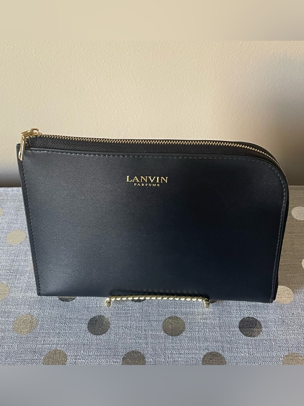 “Lavin” Black Pouch